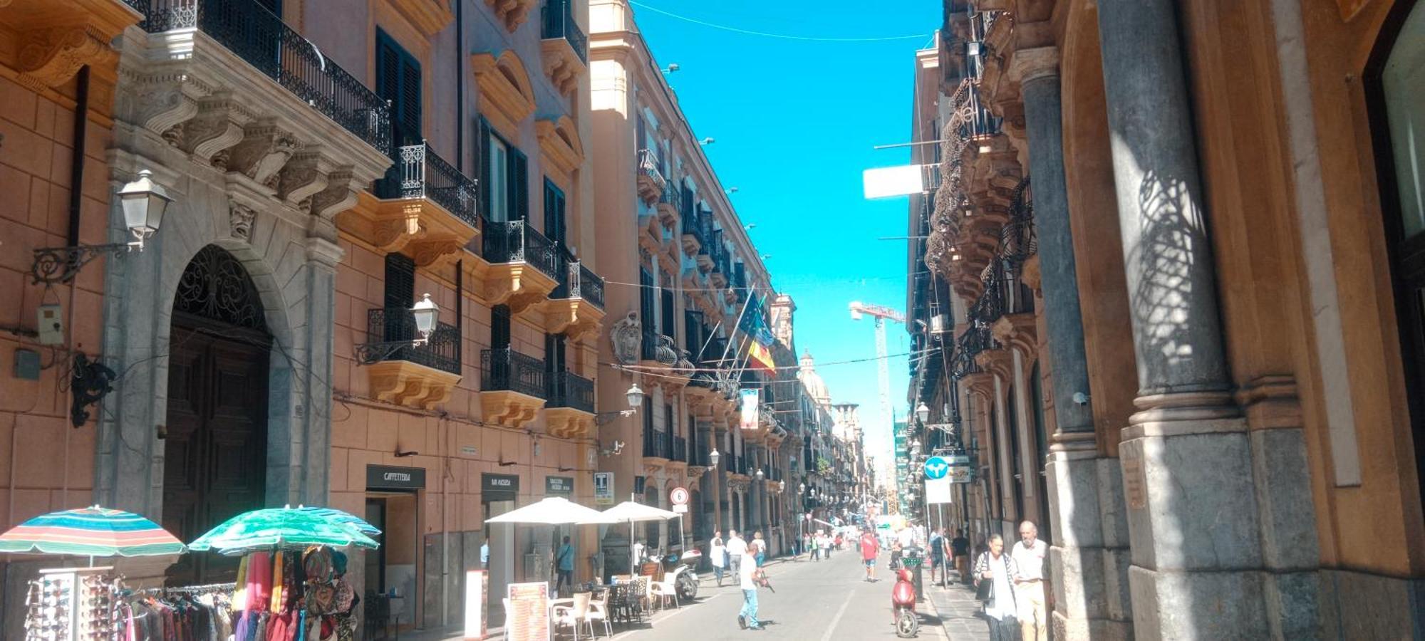 Bohemien Near Quattro Canti Palermo Exterior photo
